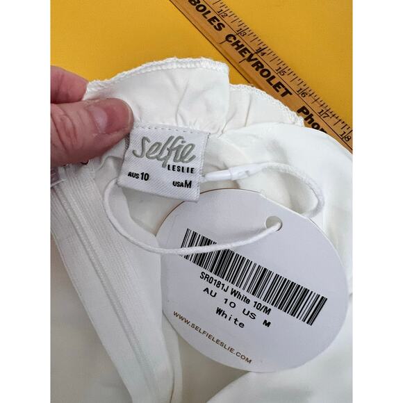 Selfie Leslie Always Dreaming Puff Sleeve V-Neck Mini Dress White Women's M NWT - Picture 5 of 10